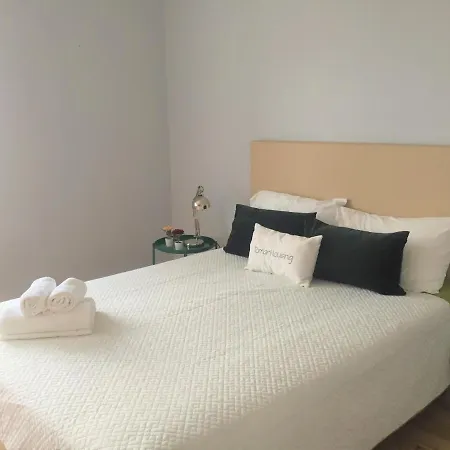 Tomarhousing - City Centre Apartamento