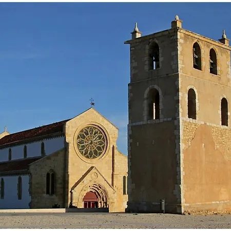 Апартаменты Tomarhousing - City Centre Томар